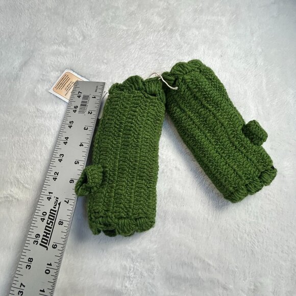 Kathmandu Inc Hand Warmer Wool Fingerless Gloves Floral Crochet Detail Green New - Picture 3 of 4